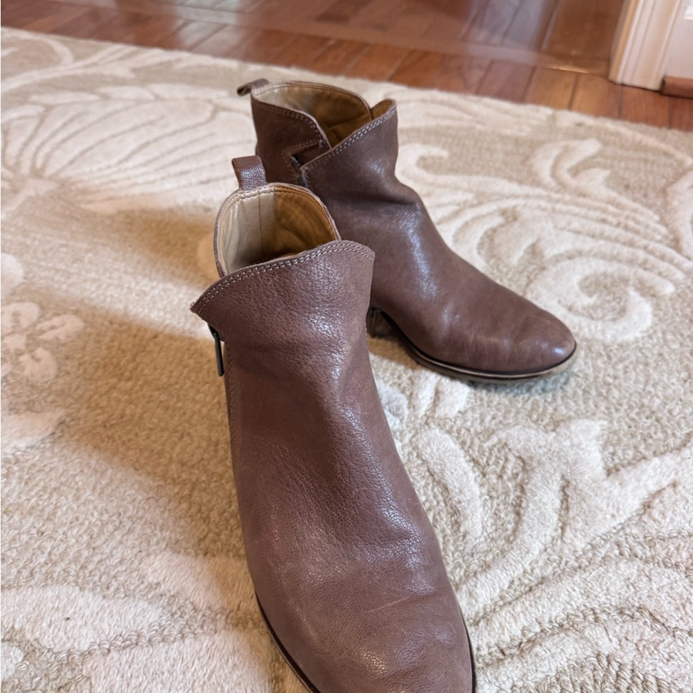 Lucky Brand Dark Brown Ankle Booties - Picture 4 of 7